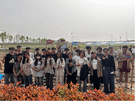 7790cnm必发集团参加咸阳职院“一站式”员工社区劳动教育实践